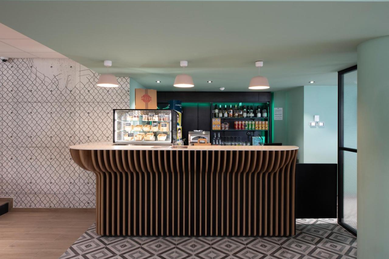 Hotel Aeroport Arenas 3*